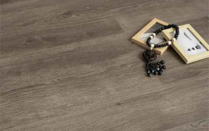Effective Methods to Remove Cement Grime from Floors