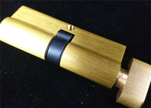How Bedroom Door Lock Cylinders Work: An Inside Look