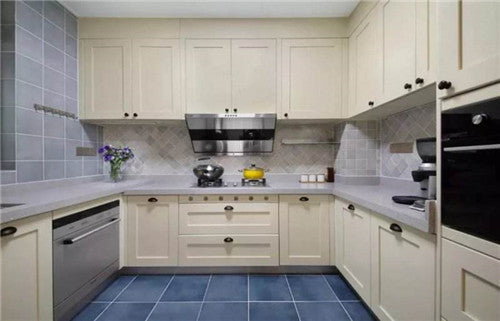Step-by-Step Instructions for Spotless Cabinet Doors