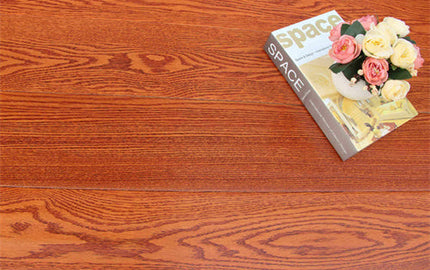 Solid Wood Flooring vs. Engineered Wood Flooring: Which is Better