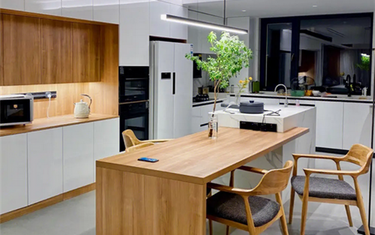 Island Table Sizes Explained: Tips for Choosing the Right Dimensions