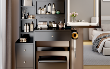 Illuminate Your Beauty: Vanity Table with Adjustable LED Mirror