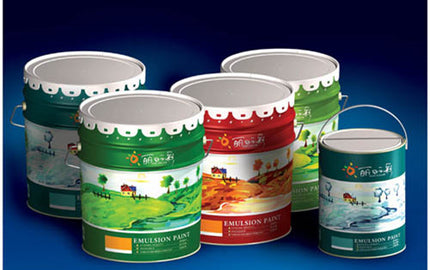 How to Remove Paint from a Paint Bucket