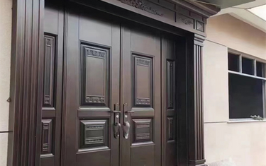 The Ultimate Guide to Selecting the Best Entry Door