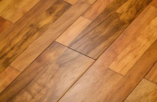 Essential Tips for Wood Floor Waxing and Care