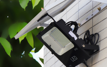 Easy Solutions for Solar Lights That Won't Light Up