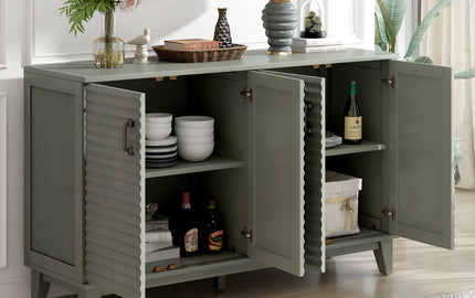 Timeless Elegance – A Vintage-Style Sideboard with Ample Storage