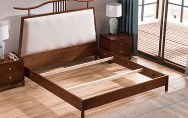 Top Ways to Silence Your Creaky Wooden Bed