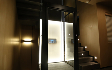 What to Do When Your Elevator Doors Refuse to Close