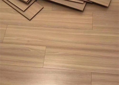 should you install wooden flooring First or custom furnishings First? make clear the Order in a single Article!